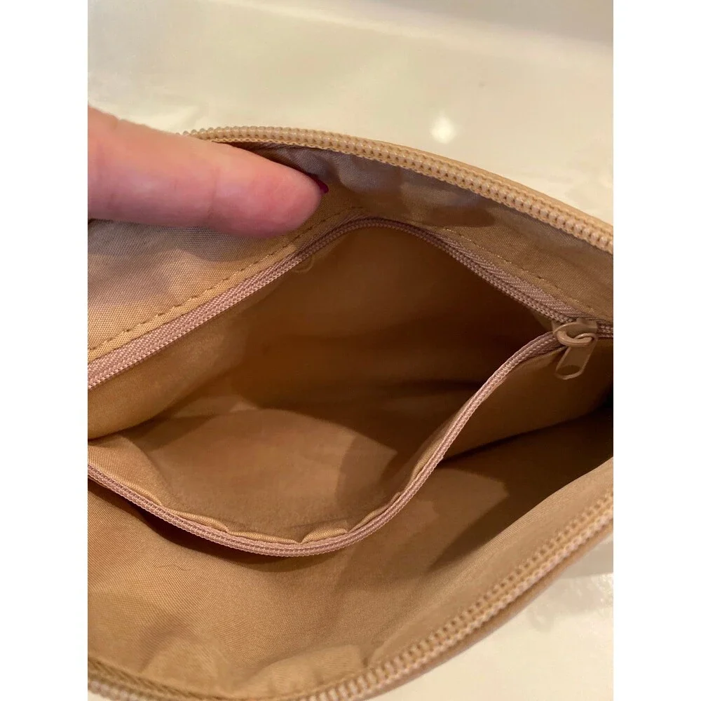 Cato Makeup Cosmetics Accessories‎ Bag Tan Zipper Close Inside Pocket Travel